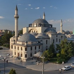 Konya şehrini keşfedin